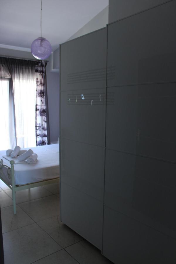 Lakis Luxury Apartment Keramoti  Extérieur photo