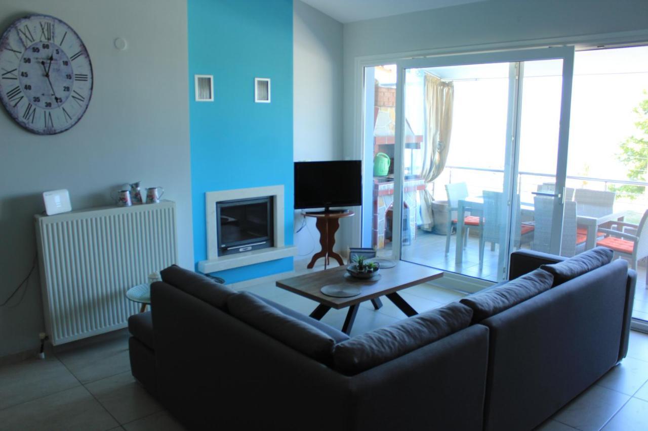 Lakis Luxury Apartment Keramoti  Extérieur photo