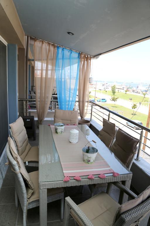 Lakis Luxury Apartment Keramoti  Extérieur photo