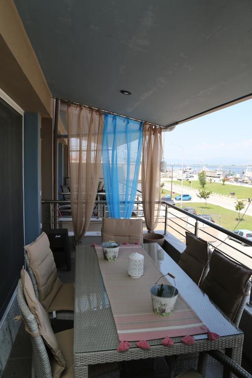 Lakis Luxury Apartment Keramoti  Extérieur photo
