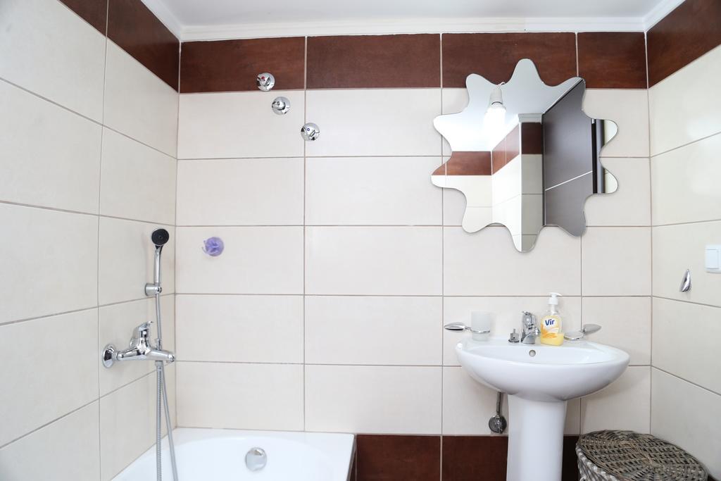 Lakis Luxury Apartment Keramoti  Extérieur photo